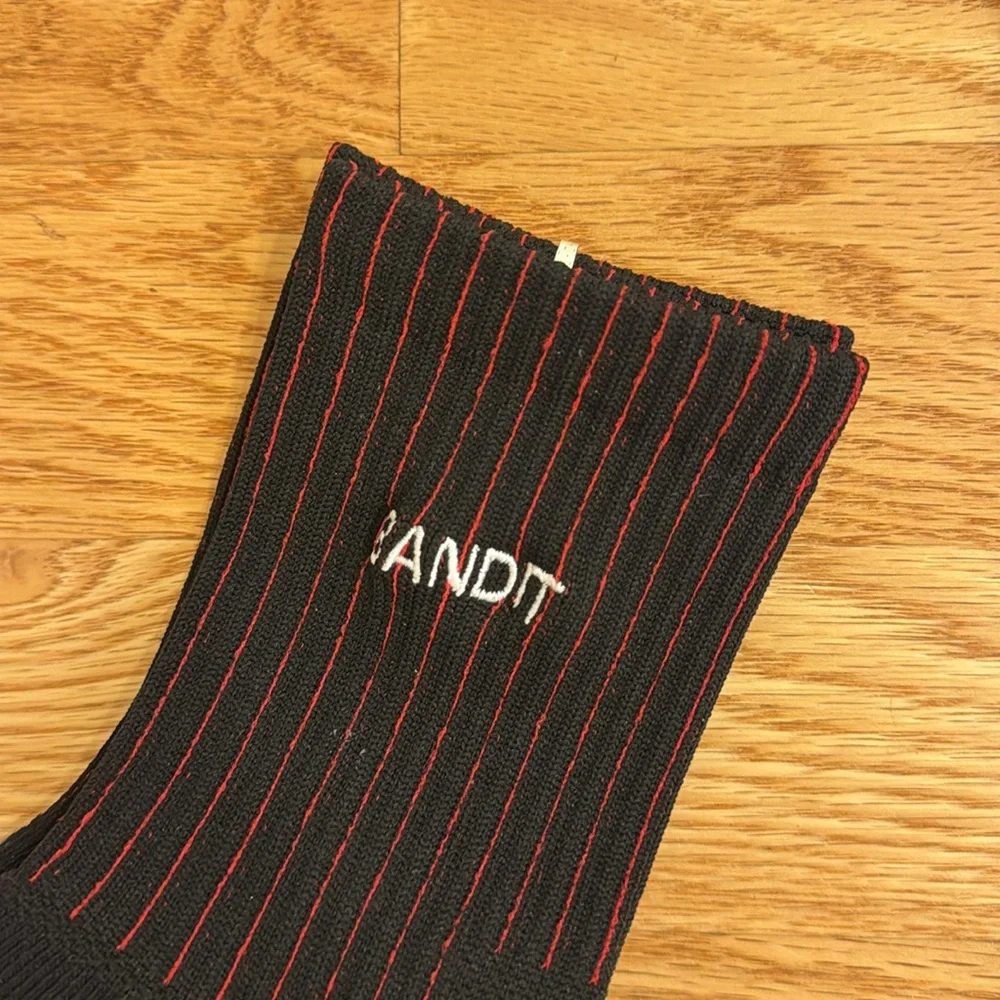 Bandit running Black and White cushion run Crew Socks - Picture 2 of 3